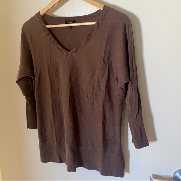 Women’s chocolate brown 3/4 sleeve knit vneck sweater TALBOTS petites, sz M - Picture 3 of 8